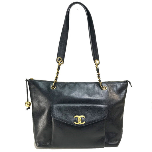 Chanel Black Leather Shoulder Bag ()