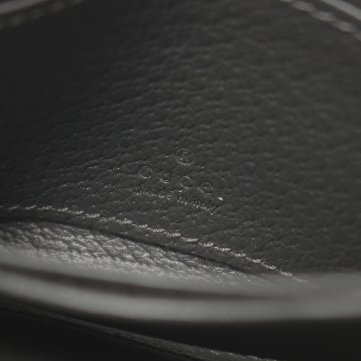 Gucci Gg Supreme Gray Gg Supreme Wallet (Bi-Fold) ()