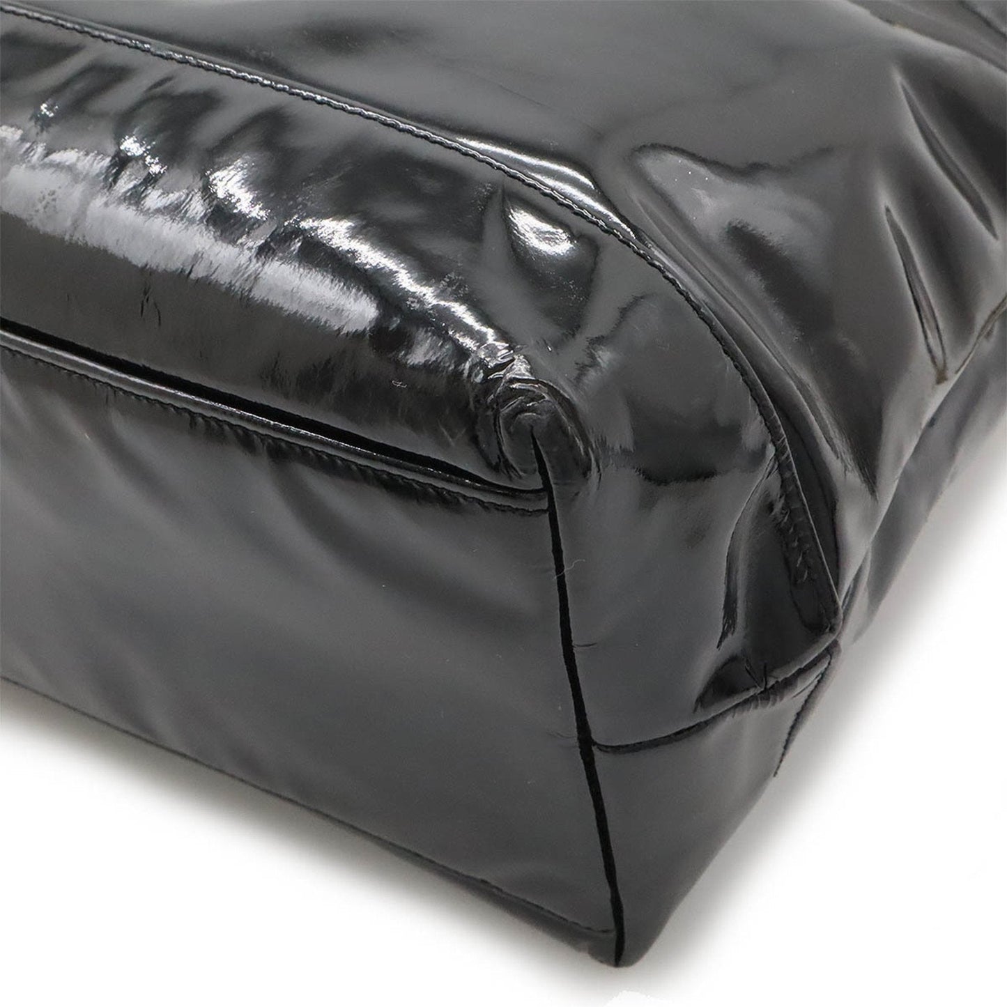 Chanel Black Patent Leather Shoulder Bag Tote Bag ()