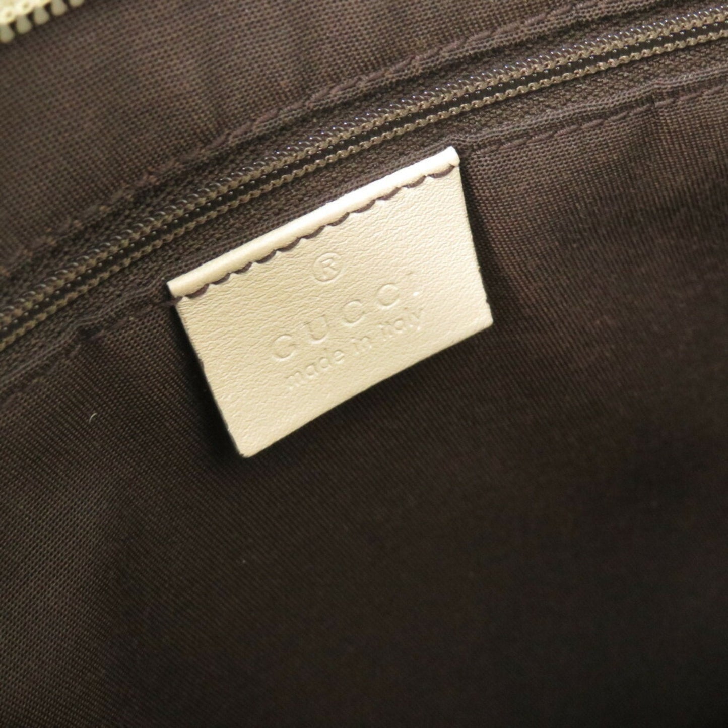 Gucci Beige Gg Canvas Shoulder Bag ()