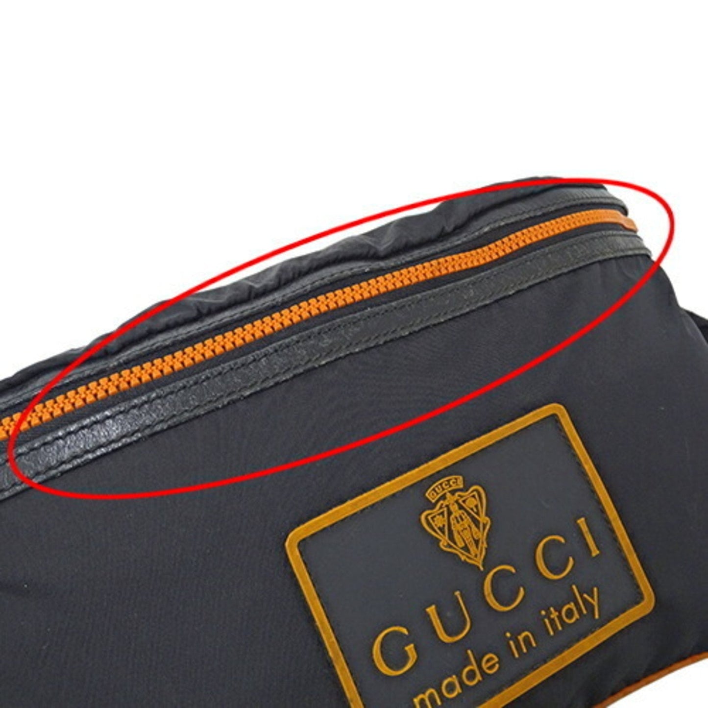 Gucci Black Nylon Sling Bag ()