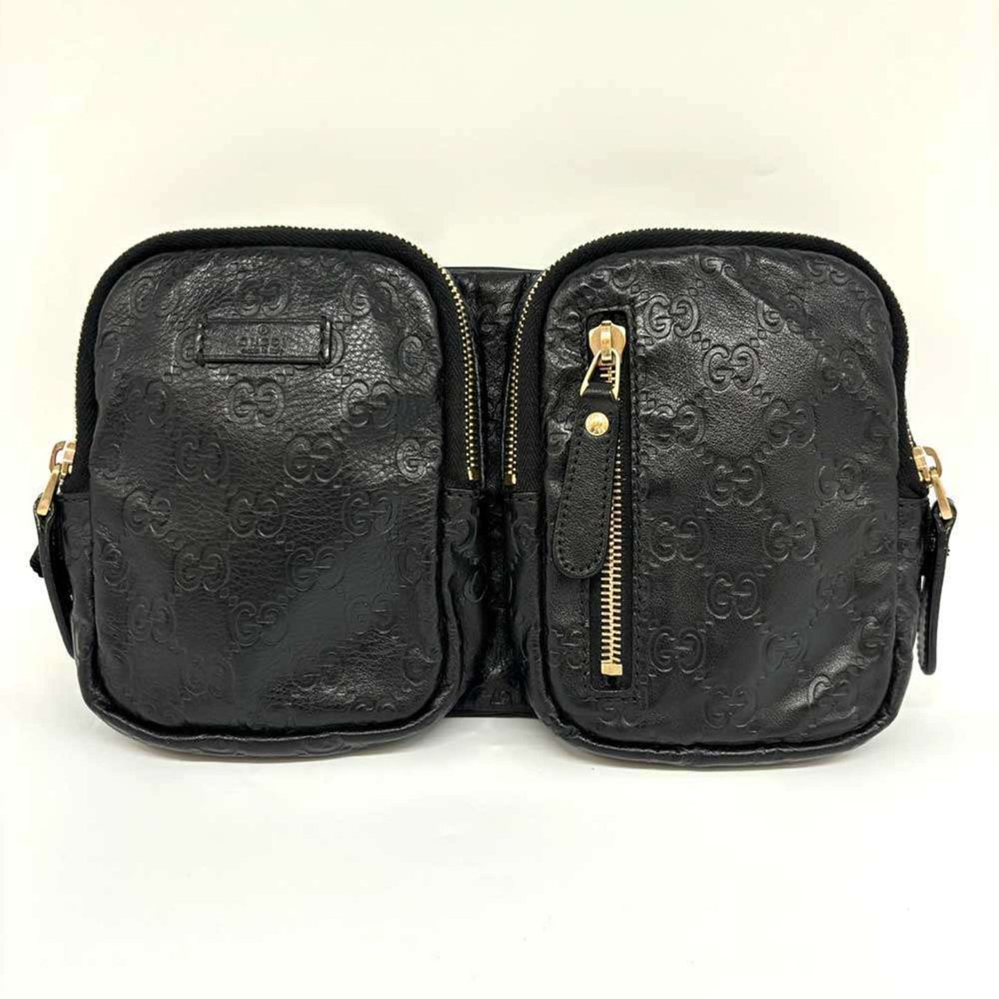Gucci Black Leather Pouch Sling Bag ()