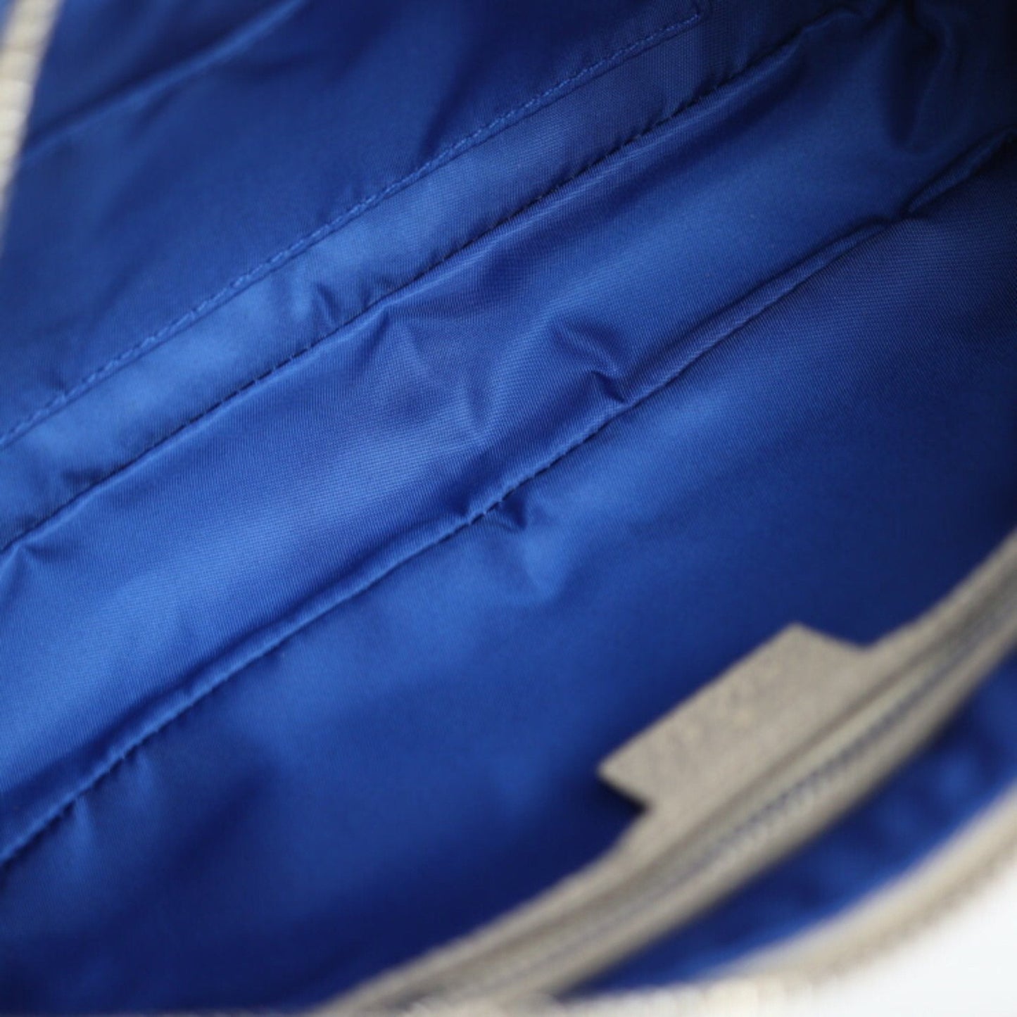 Gucci Beige Blue Nylon Leather Fanny Pack ()