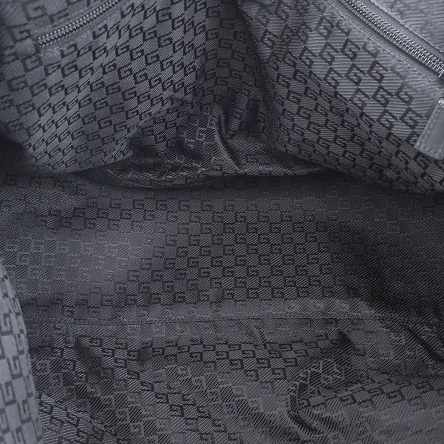 Gucci Black Nylon Messenger Bag Shoulder Bag ()