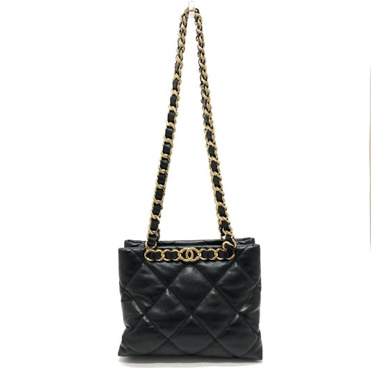Chanel Black Leather Shoulder Bag ()