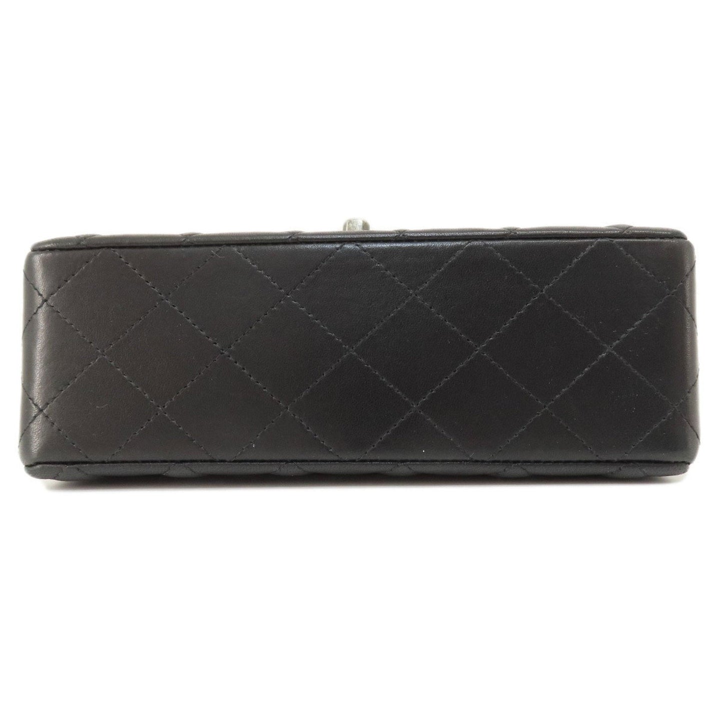 Chanel Black Leather Shoulder Bag ()