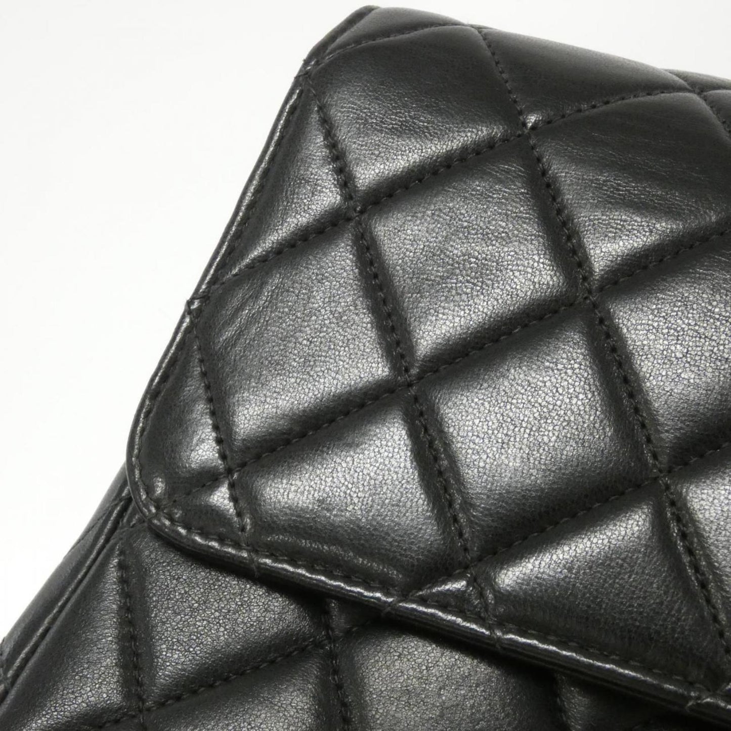 Chanel Black Handbag ()