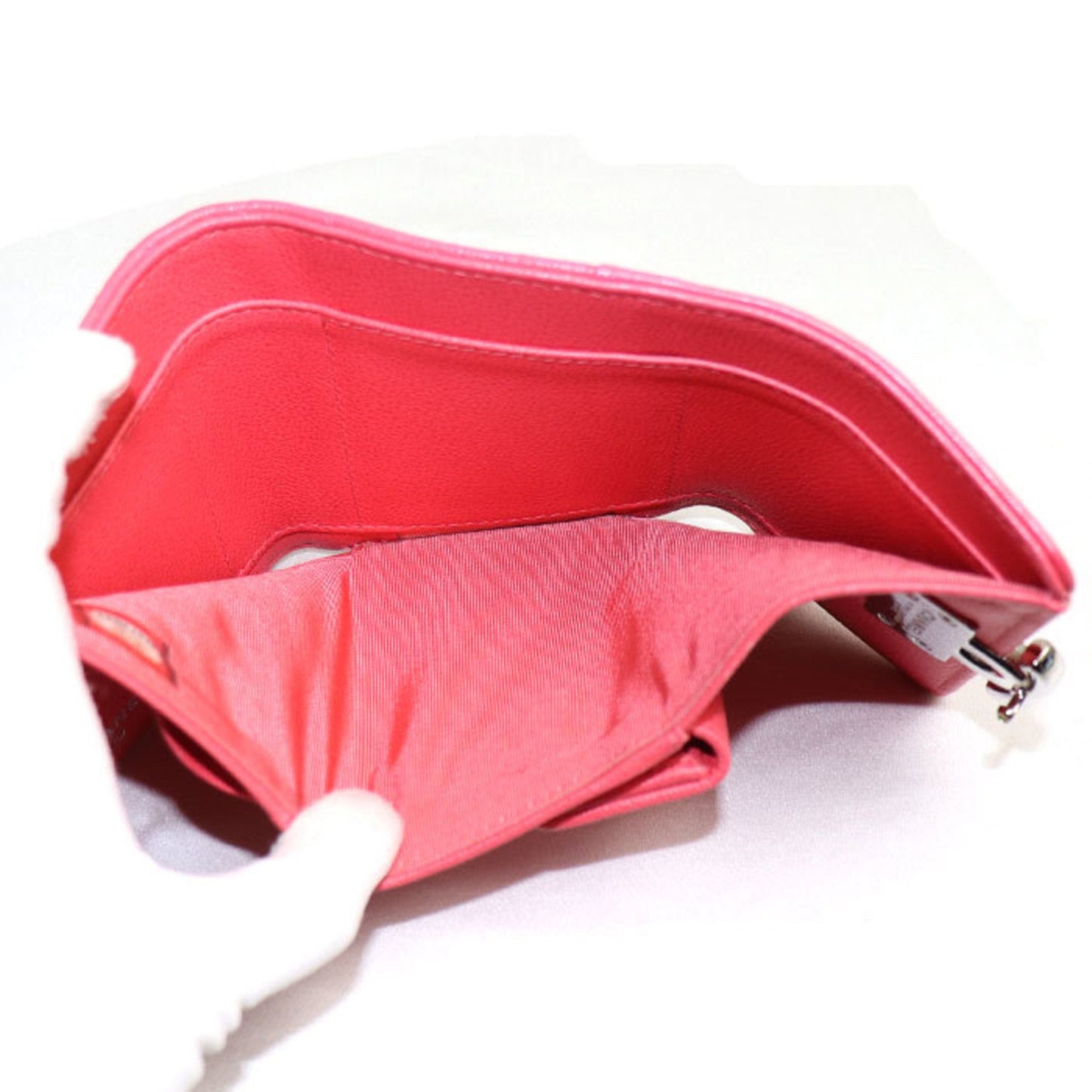 Chanel Pink Grained Calfskin Wallet (Tri-Fold) ()