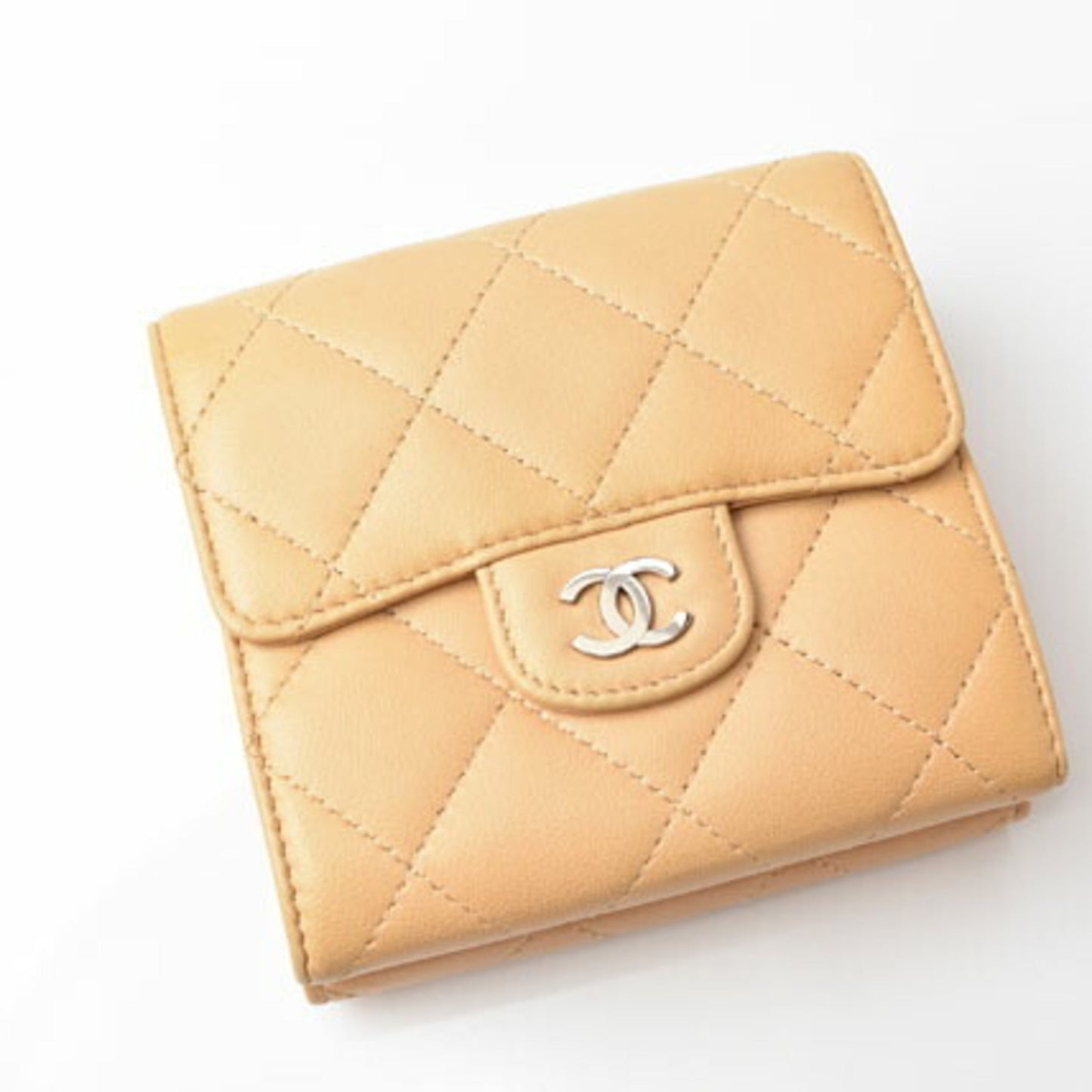 Chanel Beige Leather Coin Purse/Coin Case ()