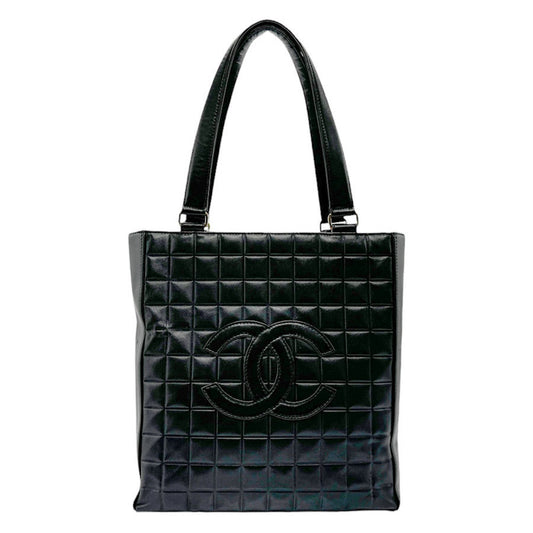 Chanel Black Leather Handbag ()