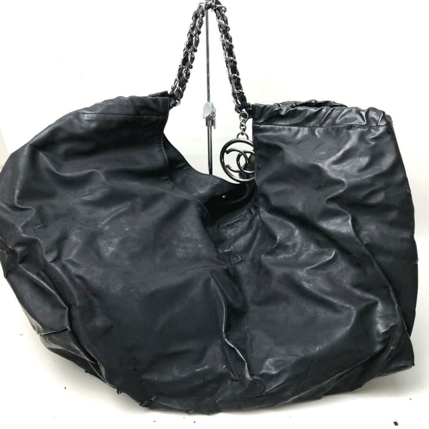 Chanel Black Shoulder Bag ()