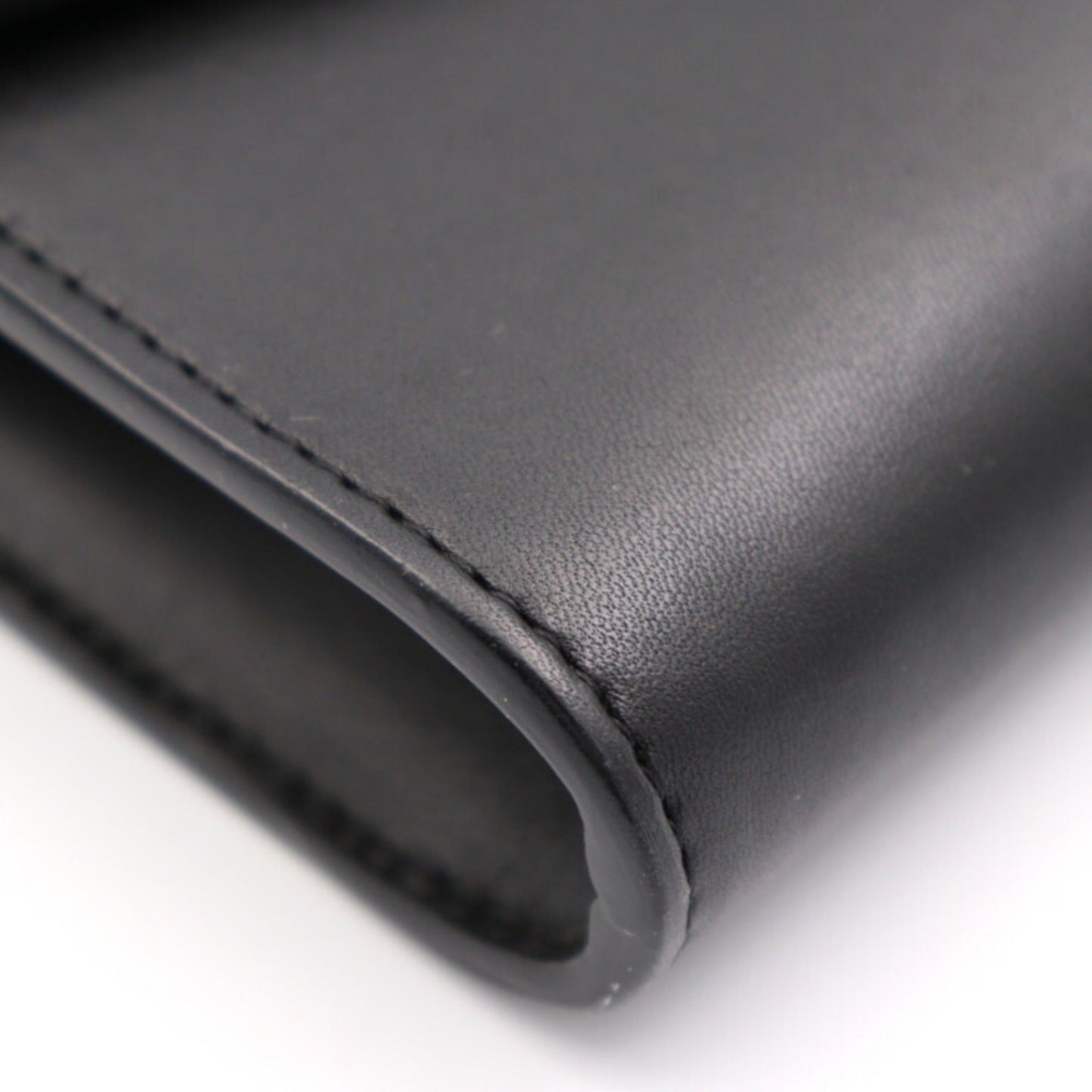 Gucci Black Leather Clutch Bag ()