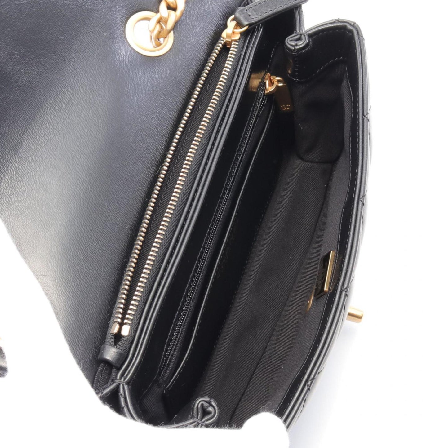 Chanel Black Leather Shoulder Bag ()