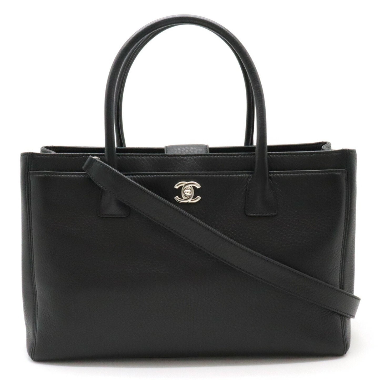 Chanel Black Leather Shoulder Bag Tote Bag ()