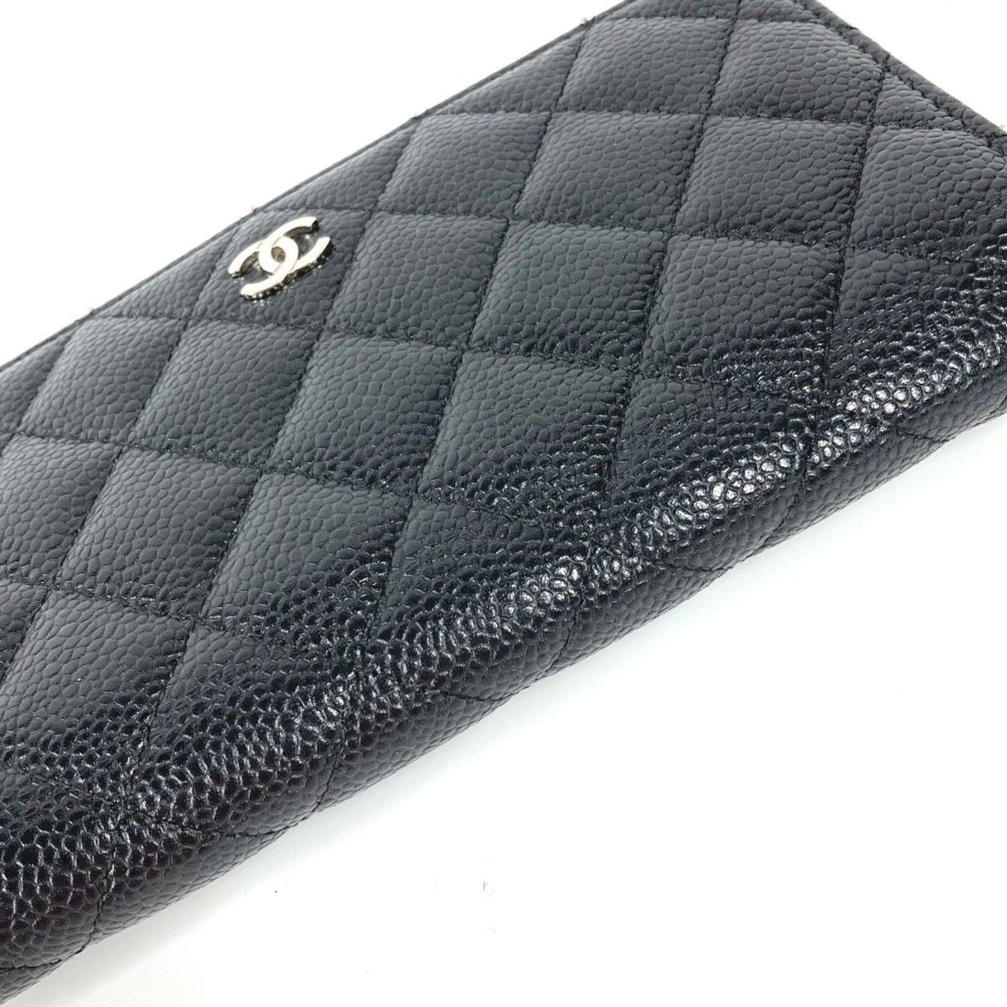 Chanel Black Leather Long Wallet (Bi-Fold) ()