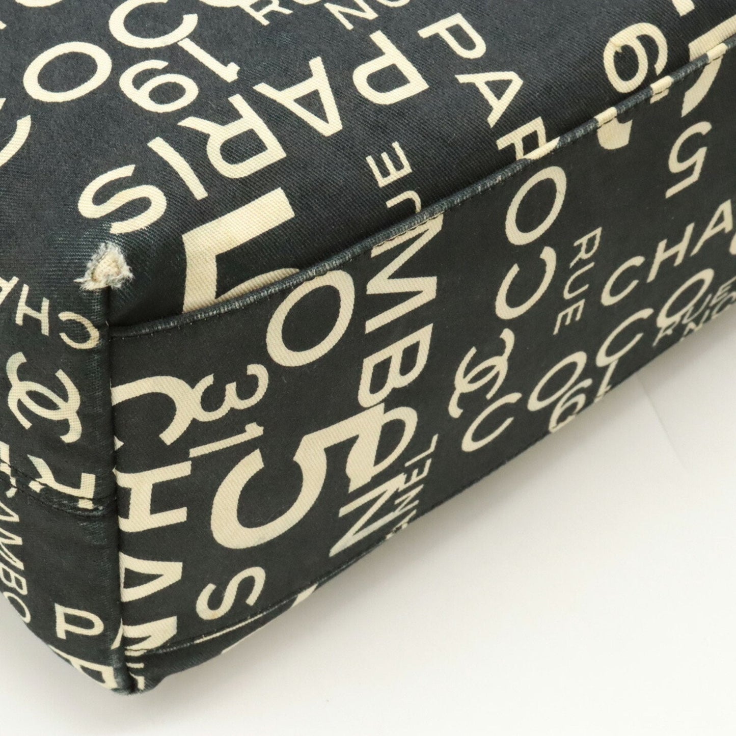 Chanel Black Ivory Canvas Plastic Pouch Shoulder Bag Tote Bag ()