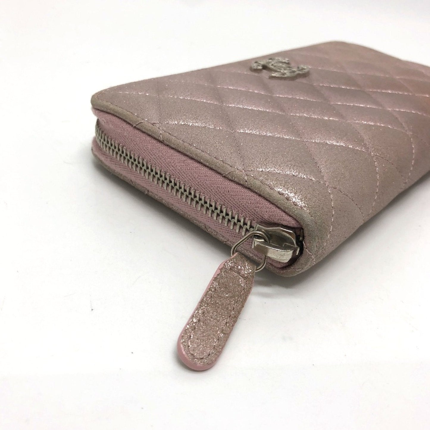 Chanel Pink Leather Long Wallet (Bi-Fold) ()