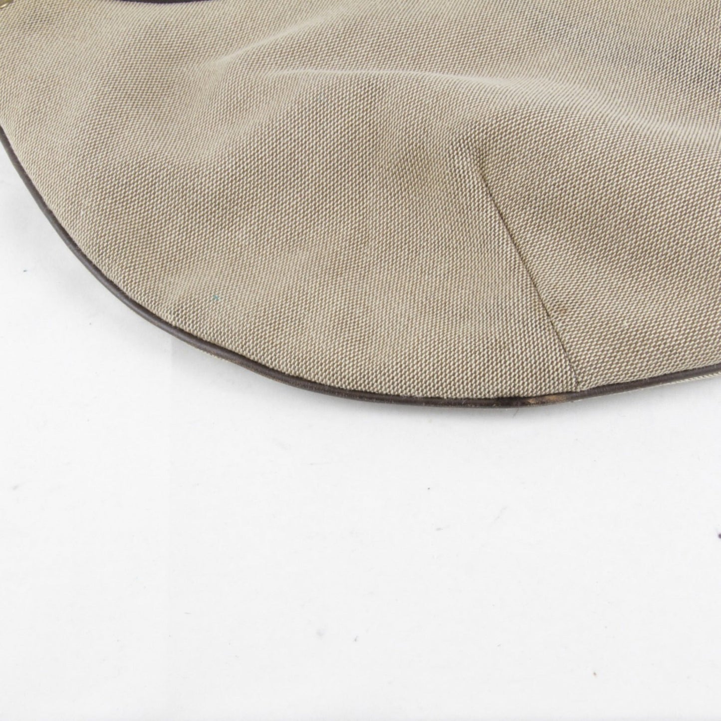 Gucci Khaki Canvas Handbag ()