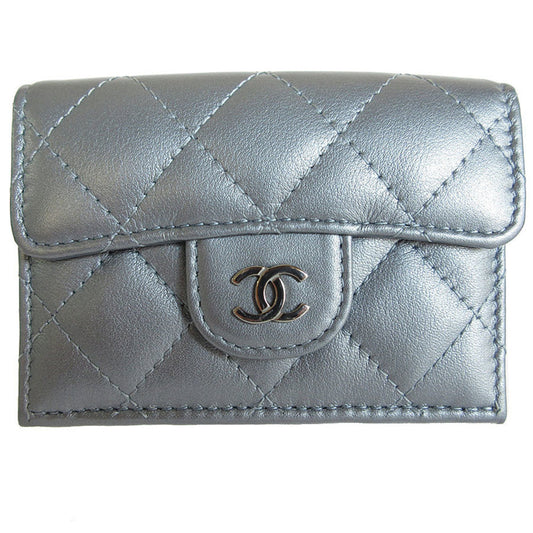 Chanel Matelasse Silver Leather Wallet (Tri-Fold) ()