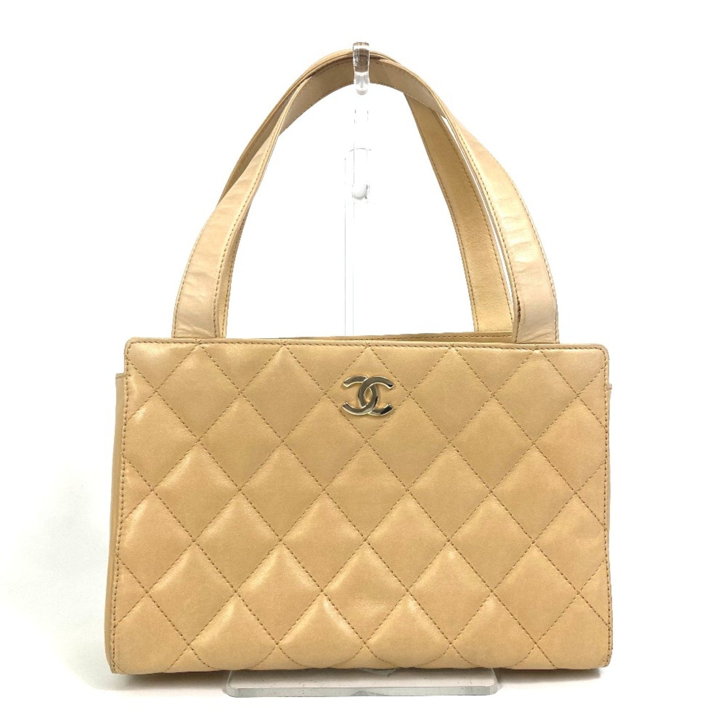 Chanel Beige Leather Handbag ()