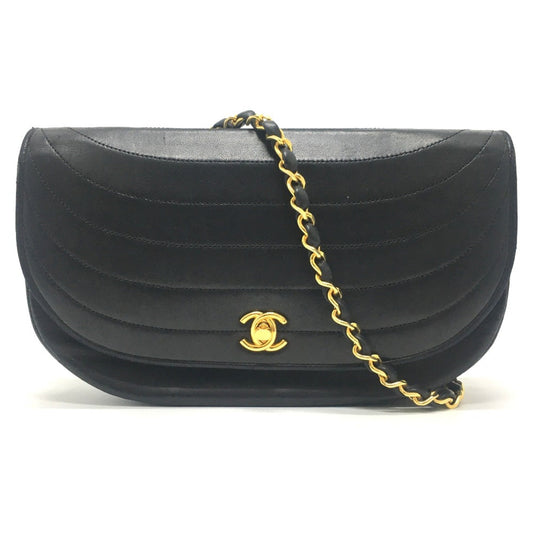 Chanel Black Leather Shoulder Bag ()