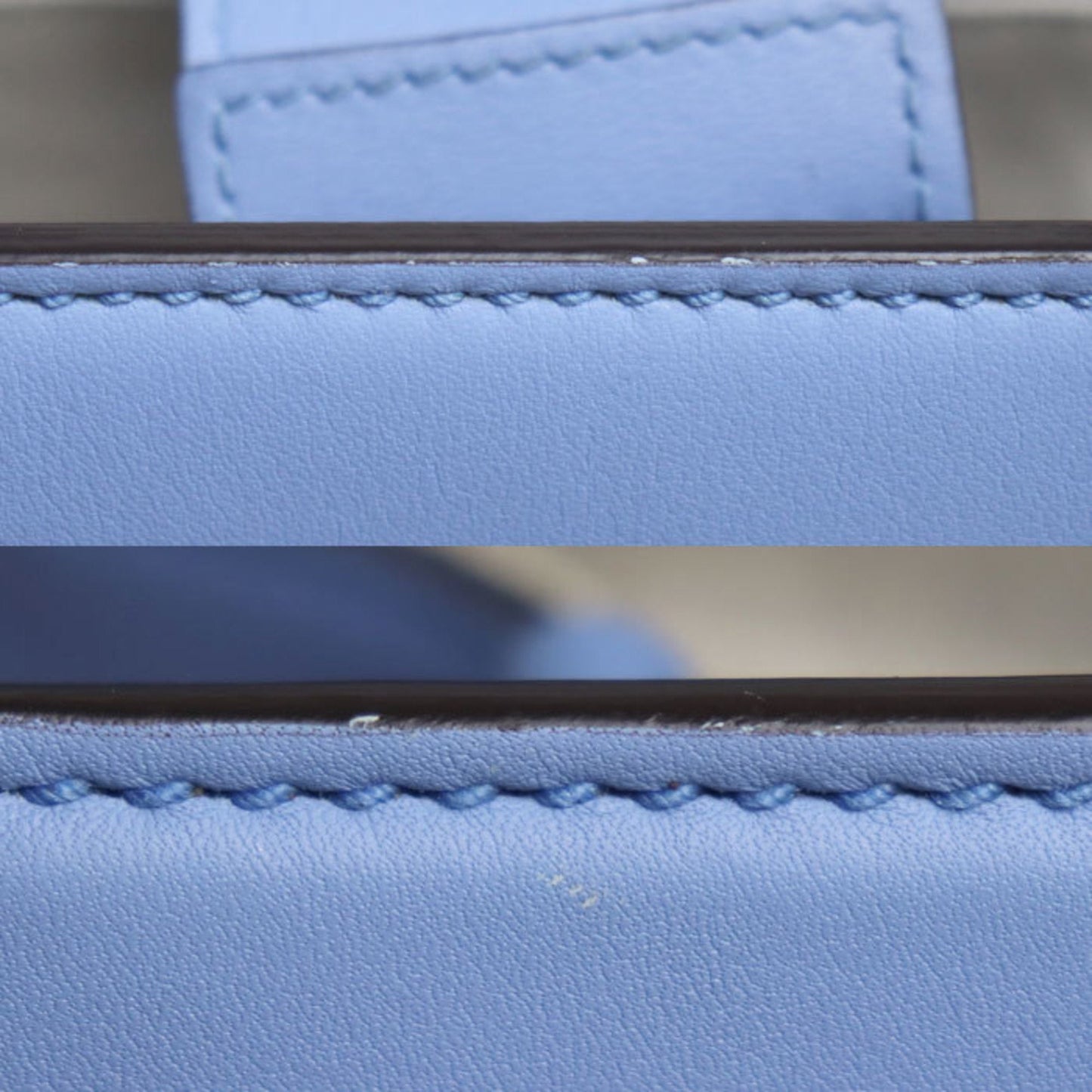 Gucci Blue Leather Handbag ()