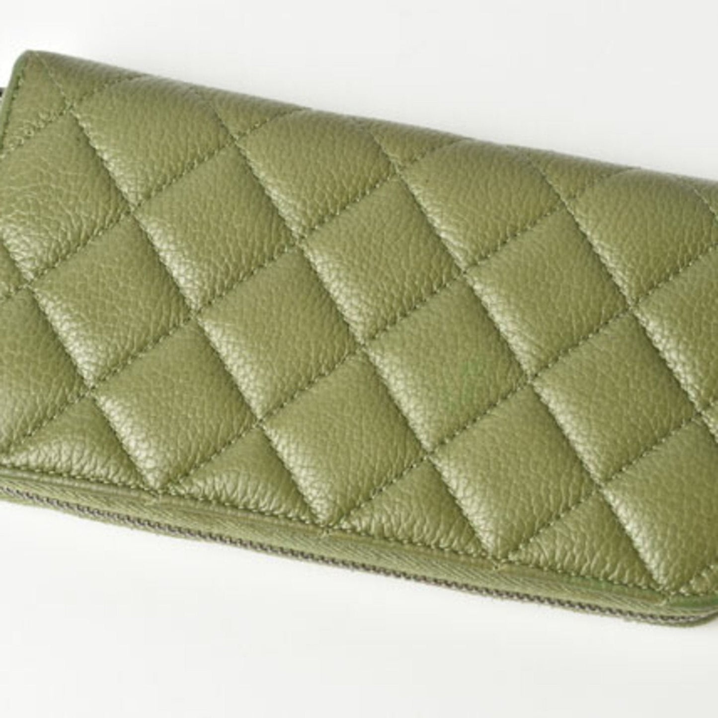 Chanel Moss Green Grained Calfskin Long Wallet (Bi-Fold) ()