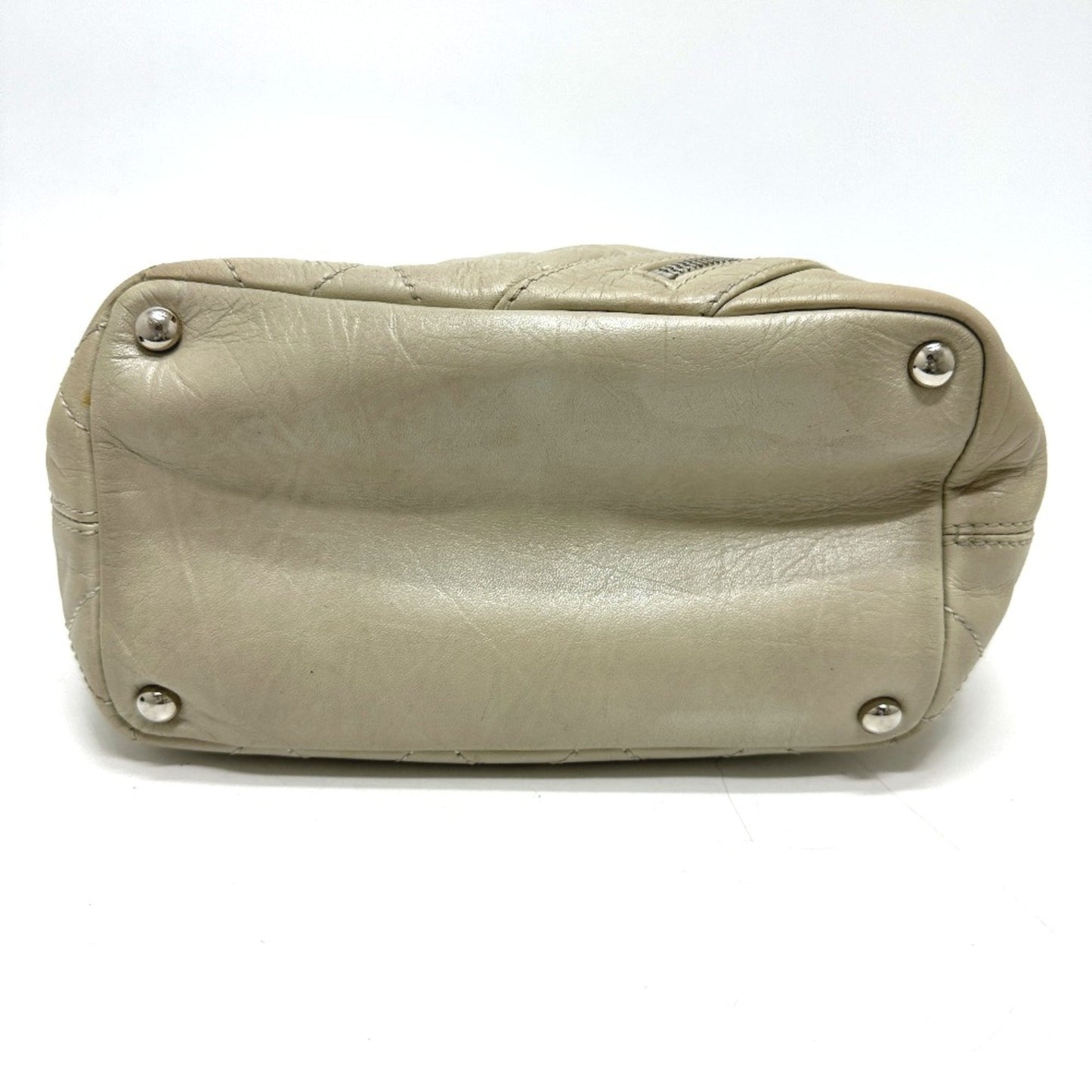 Chanel White Leather Shoulder Bag ()