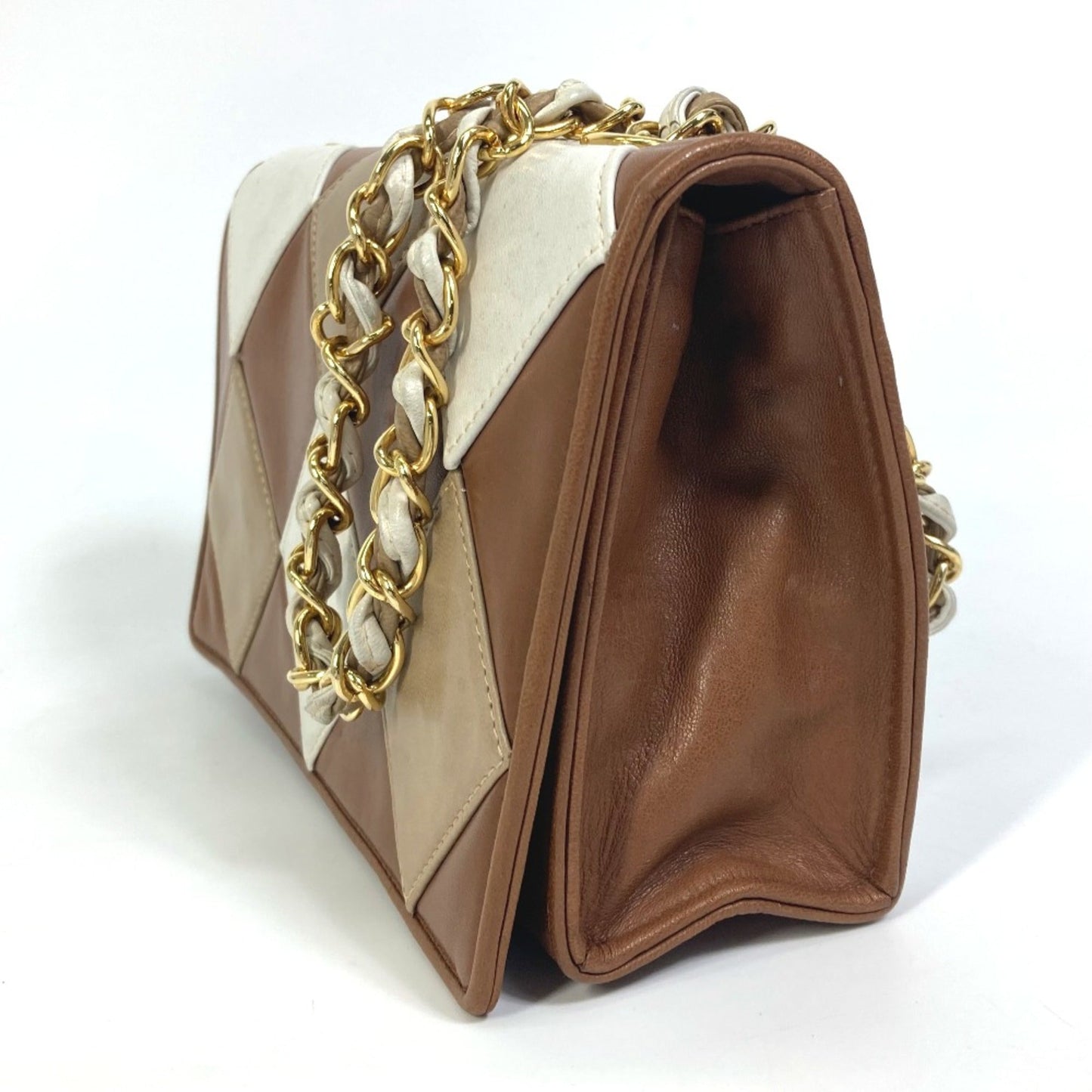 Chanel Brown Leather Shoulder Bag ()