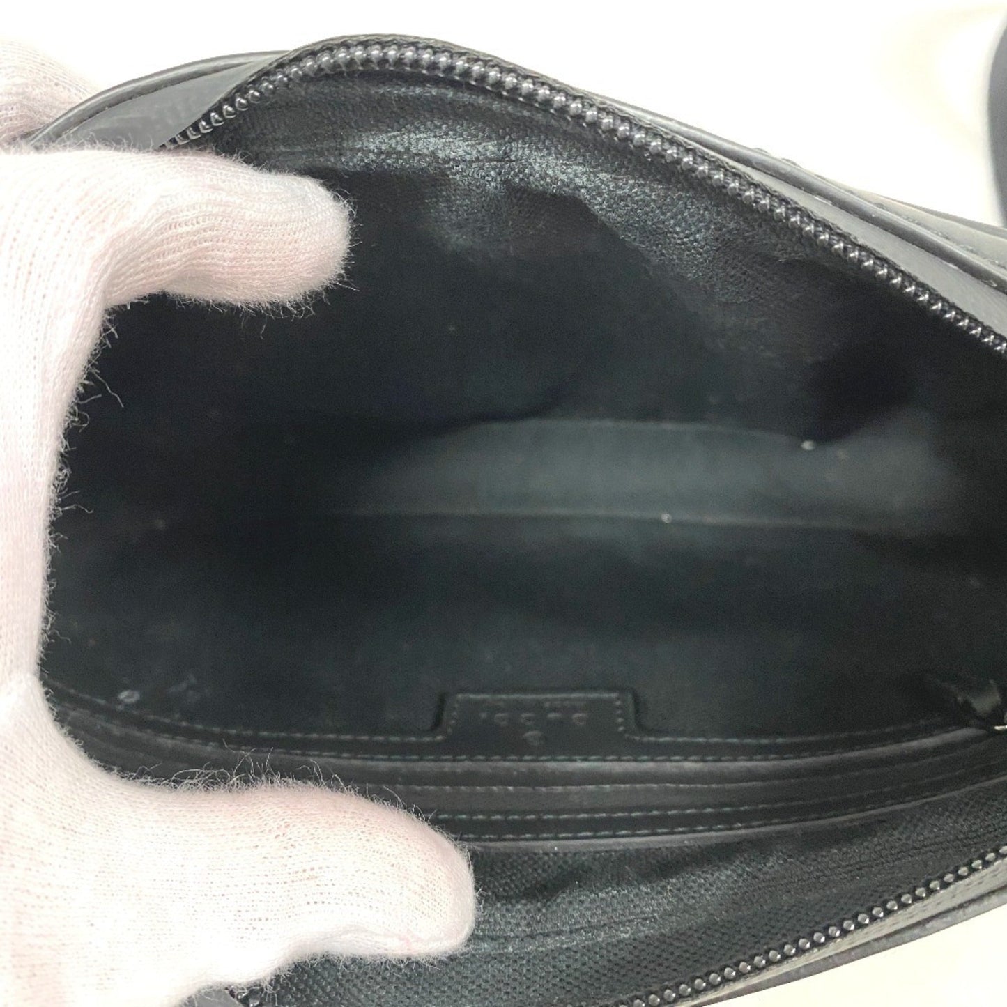 Gucci Black Rubber Shoulder Bag ()