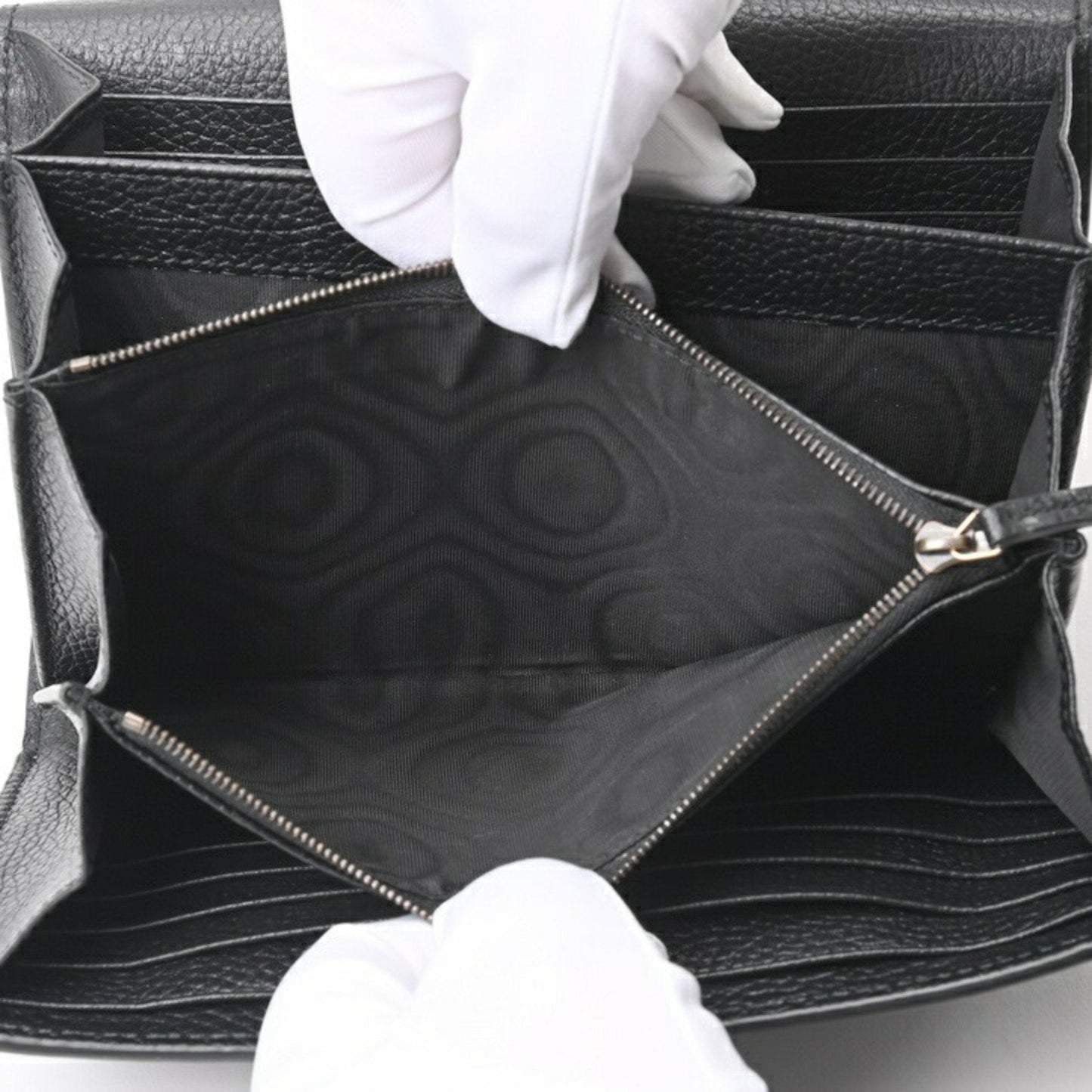 Gucci Black Leather Chain/Shoulder Wallet ()