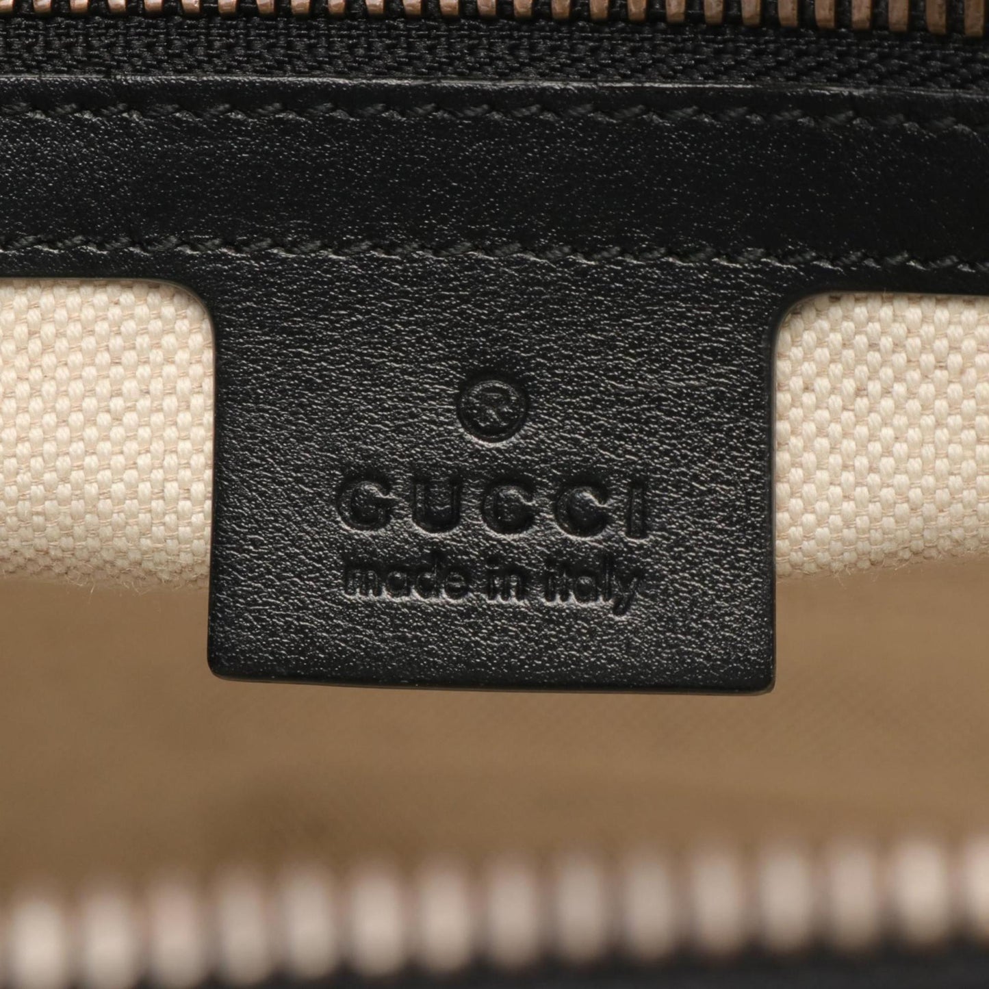 Gucci Black Leather Shoulder Bag ()