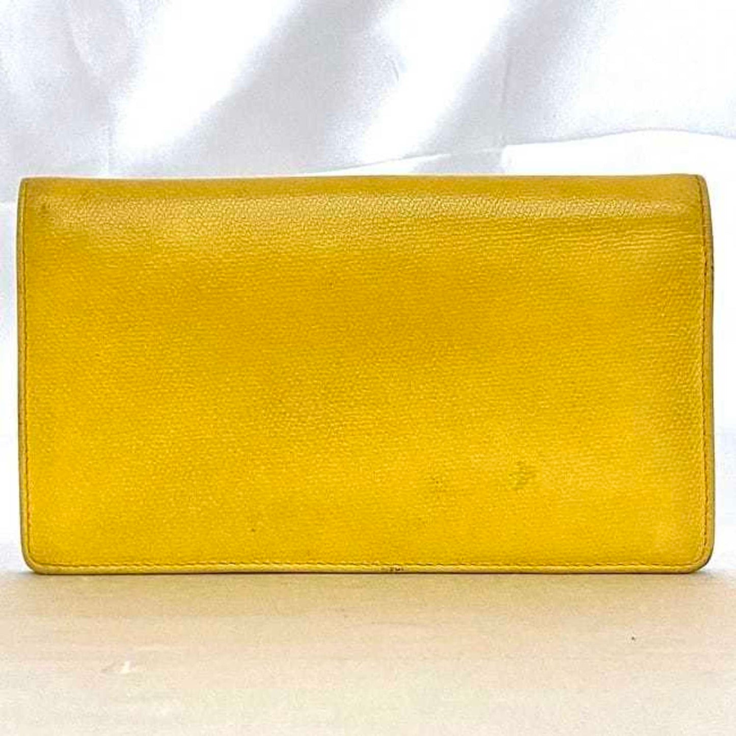 Chanel Yellow Leather Long Wallet (Bi-Fold) ()