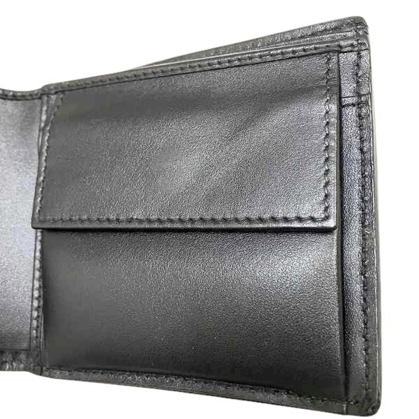 Gucci Black Leather Wallet (Bi-Fold) ()