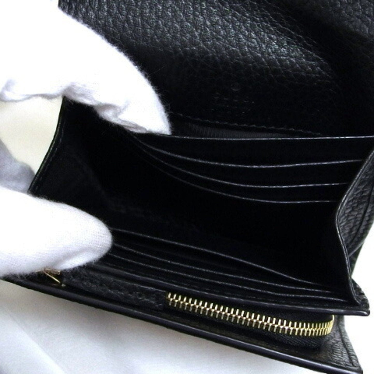 Gucci Beige Black Gg Supreme Leather Wallet (Bi-Fold) ()