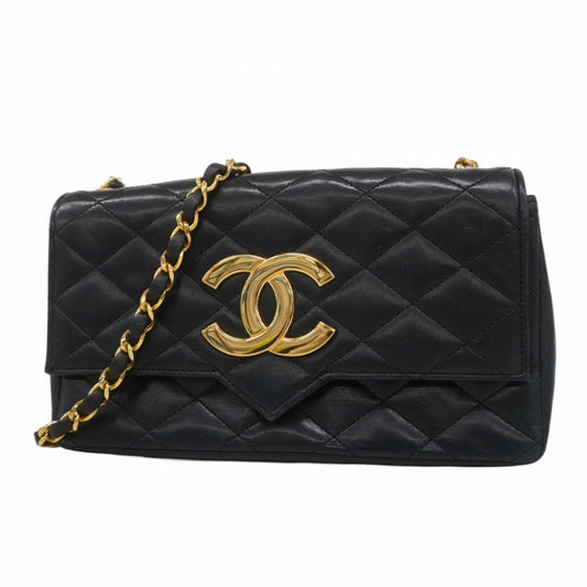 Chanel Black Leather Shoulder Bag ()