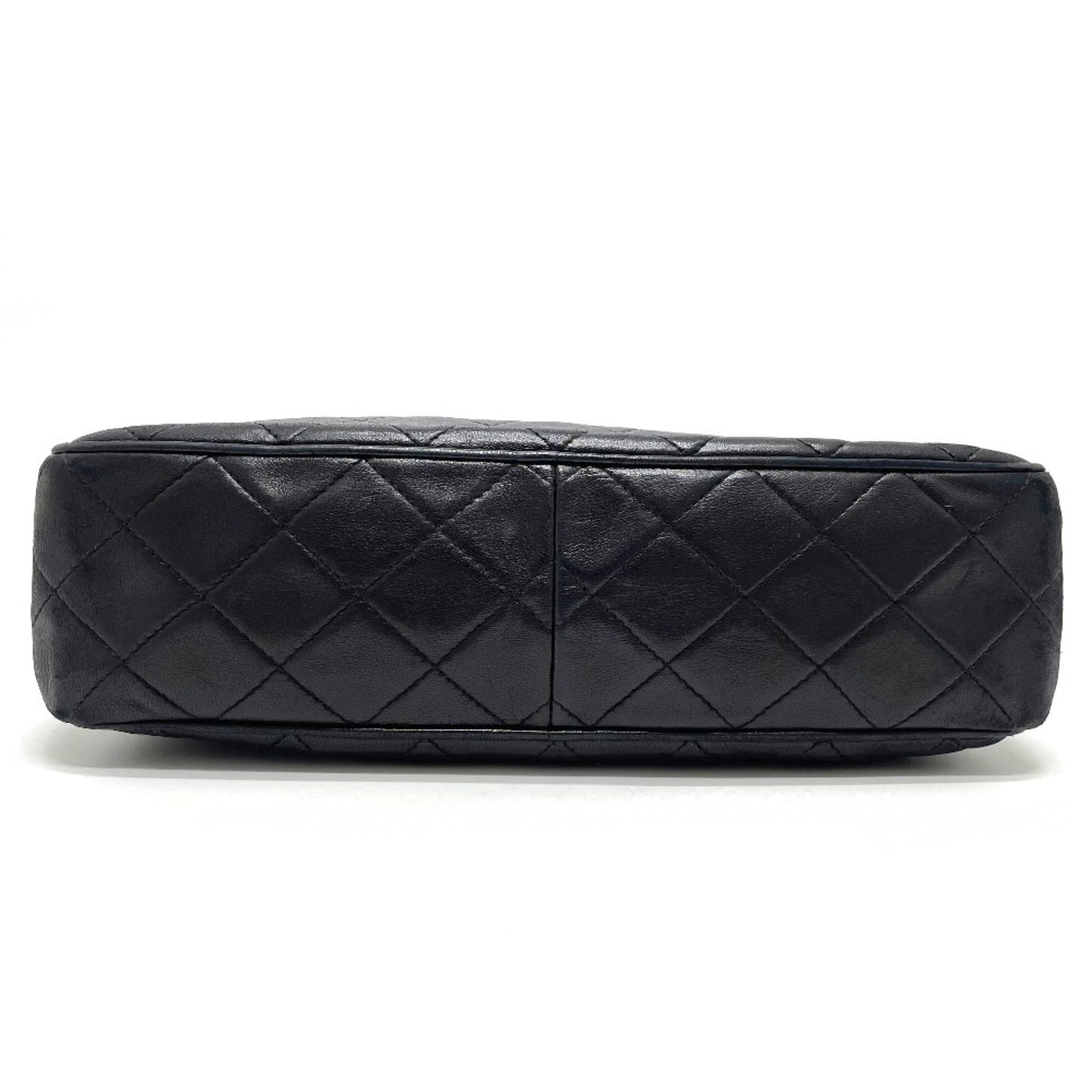 Chanel Black Leather Shoulder Bag ()