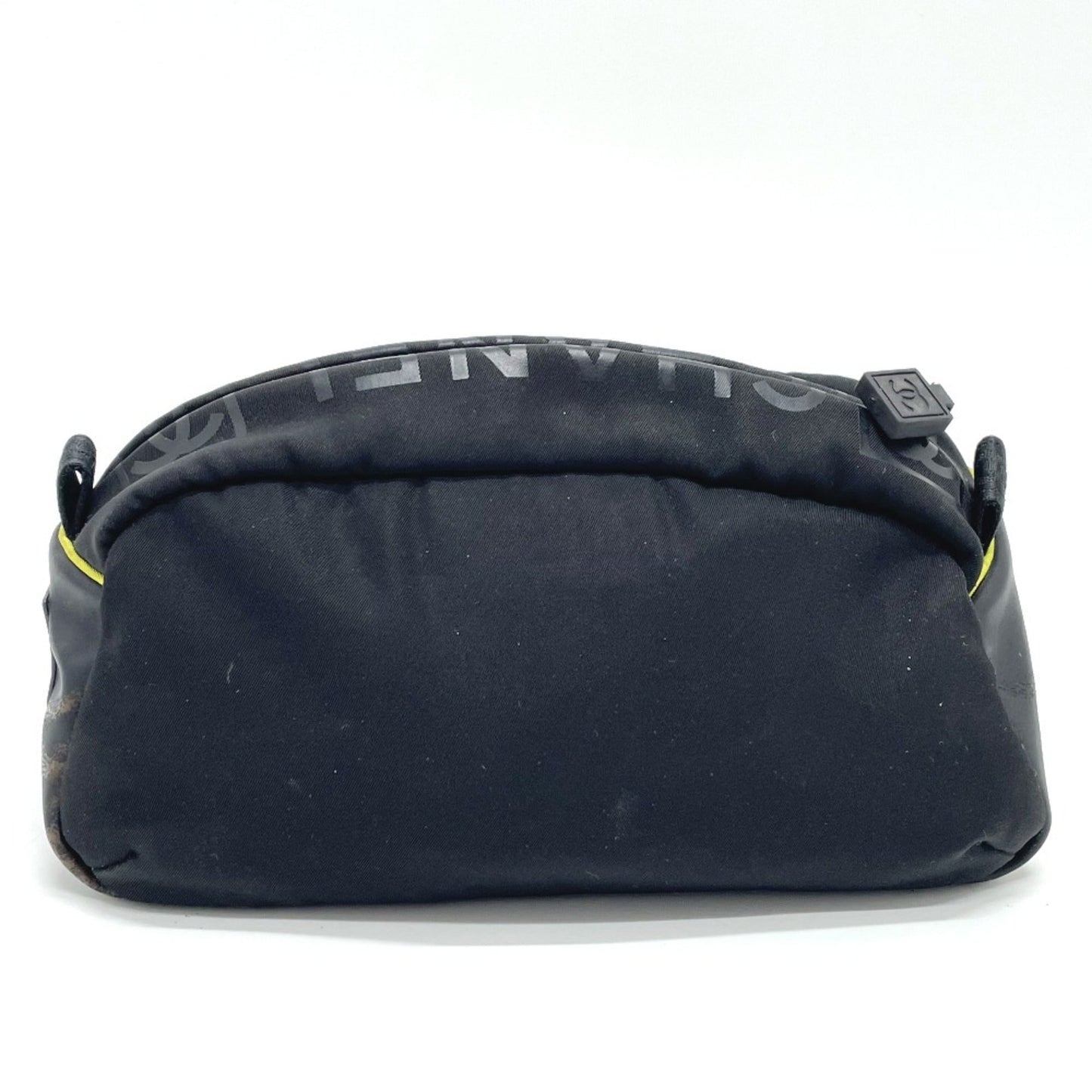 Chanel Black Cloth Pouch ()
