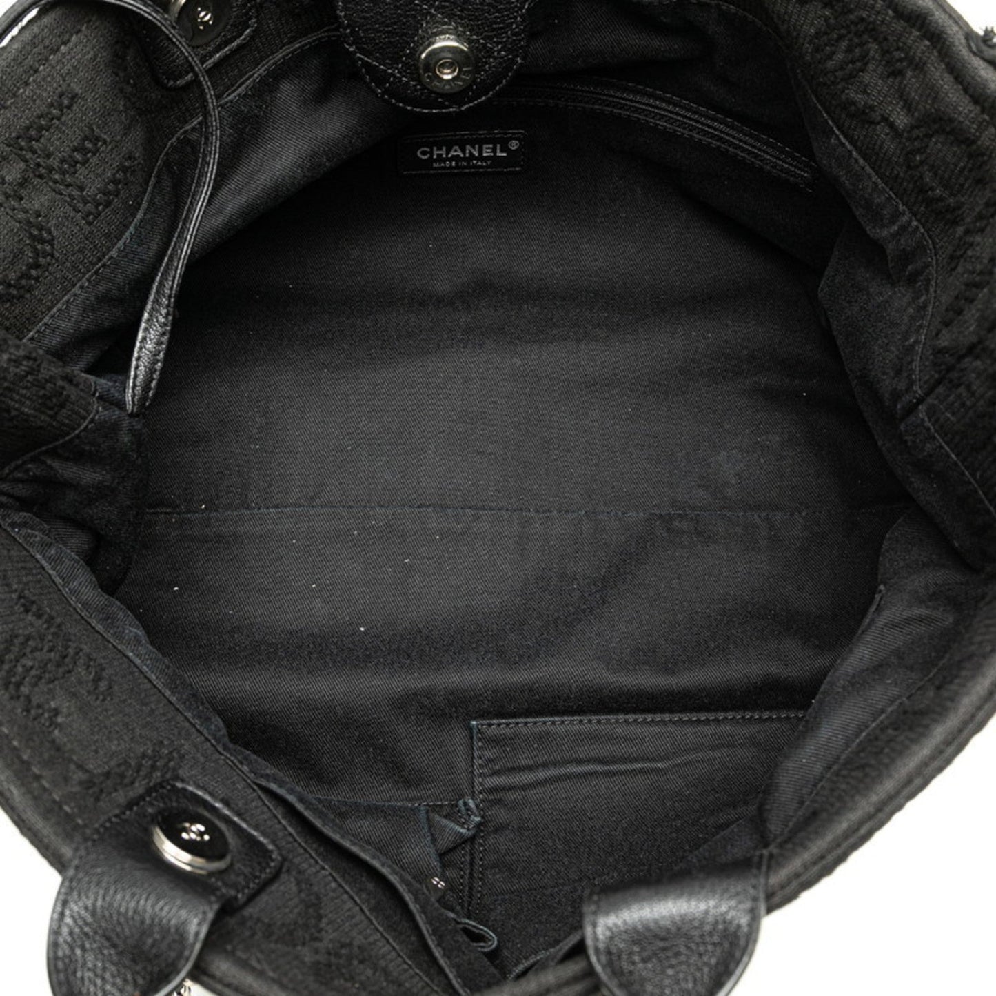 Chanel Black Canvas Leather Handbag Shoulder Bag ()