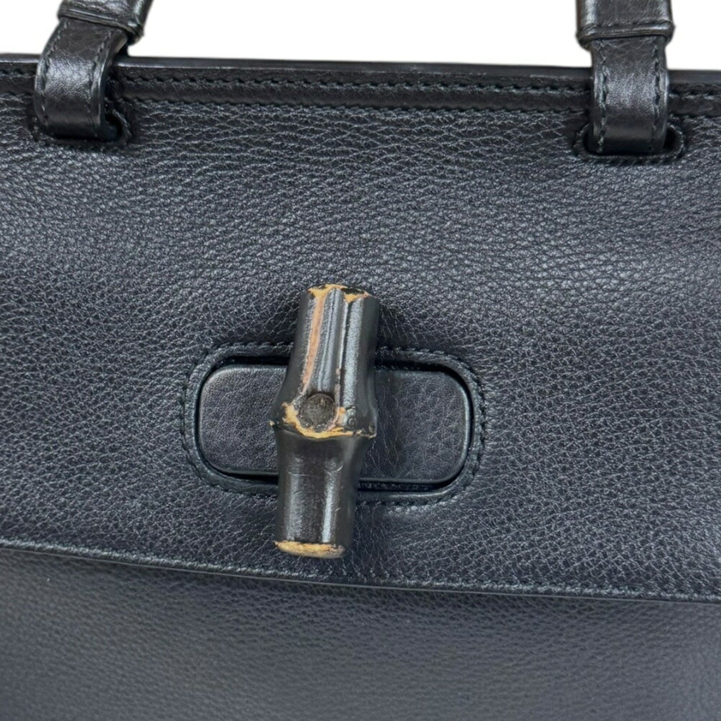 Gucci Black Leather Shoulder Bag ()