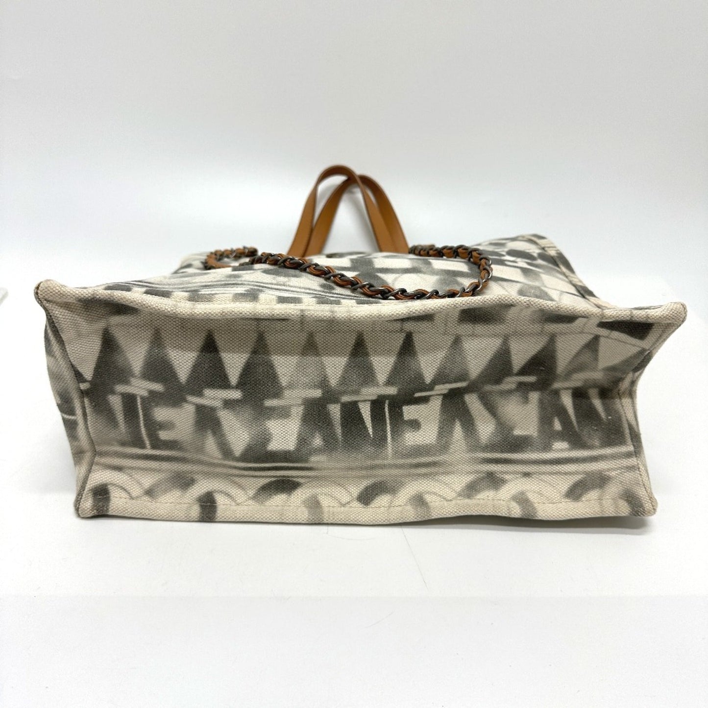 Chanel Beige Other Shoulder Bag ()