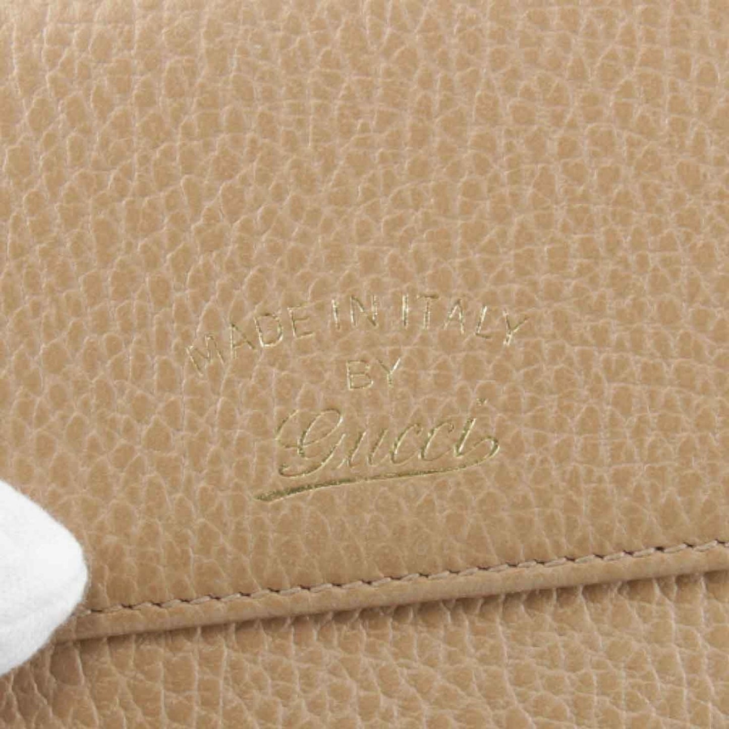 Gucci Beige Leather Wallet (Bi-Fold) ()