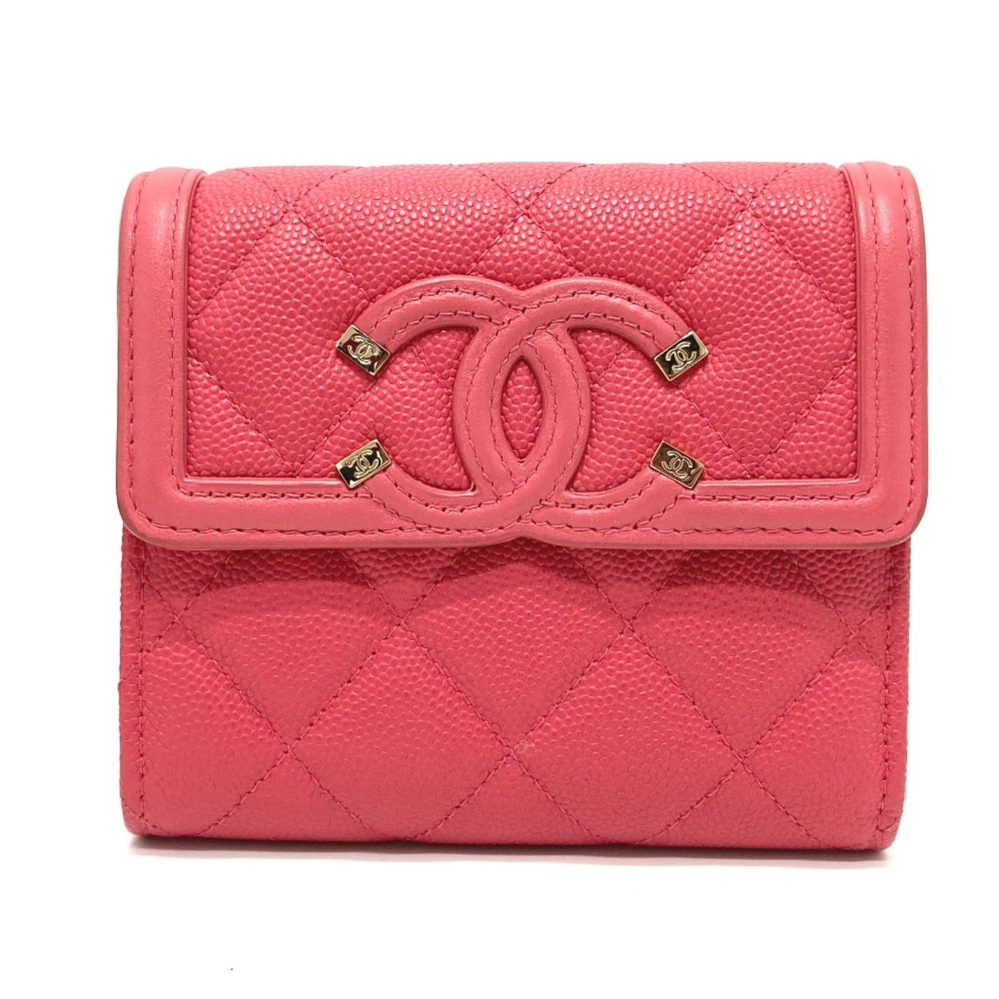 Chanel Pink Leather Wallet (Tri-Fold) ()