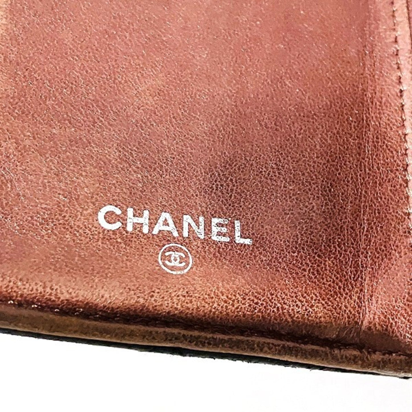 Chanel Matelasse Black Leather Long Wallet (Bi-Fold) ()