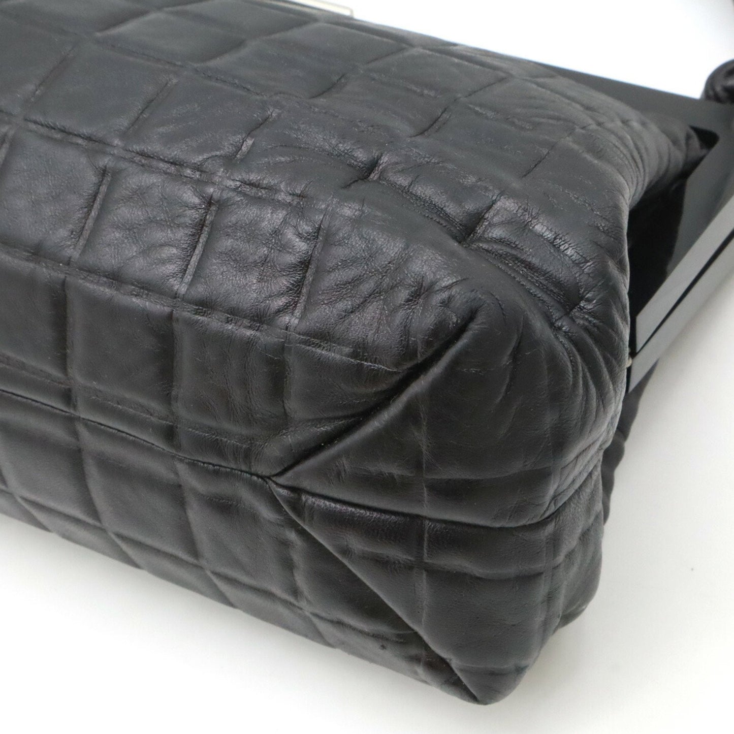 Chanel Black Leather Handbag Shoulder Bag ()