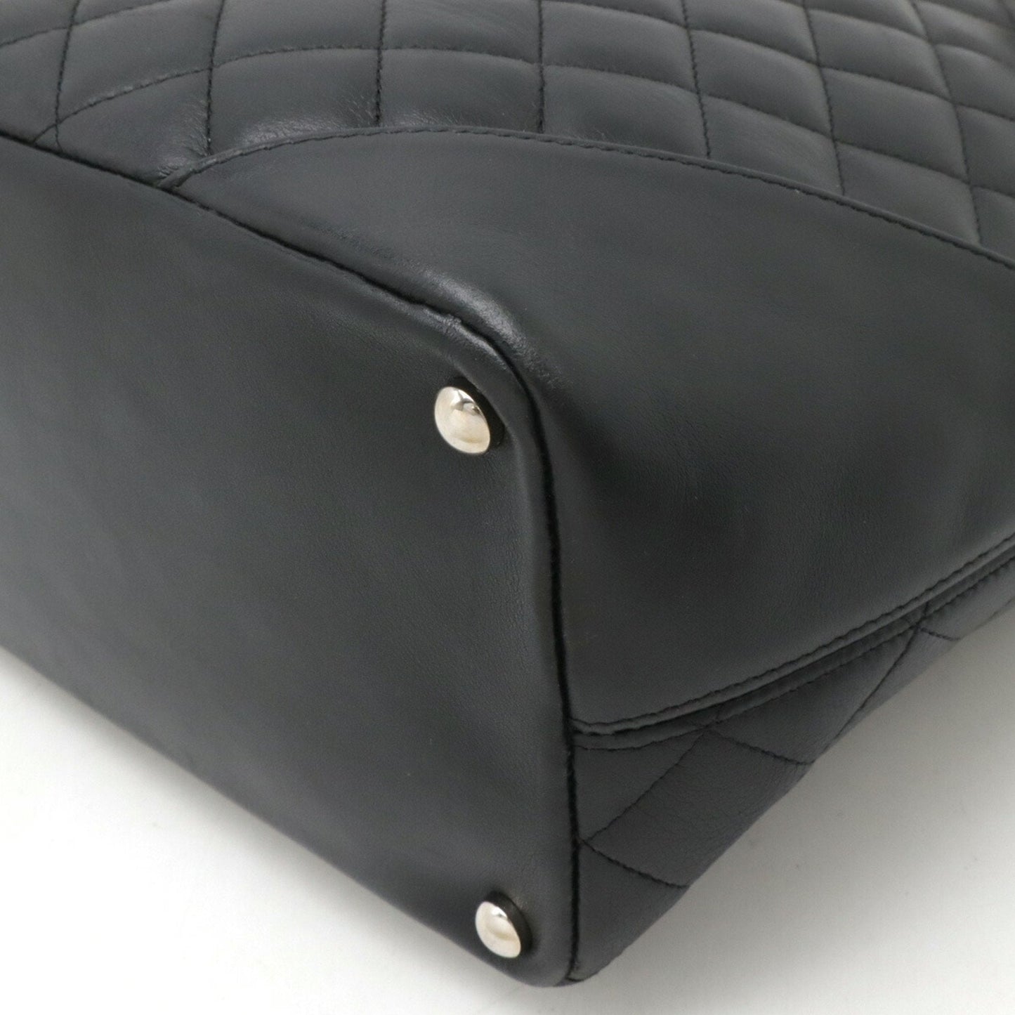 Chanel Black White Shoulder Bag Tote Bag ()