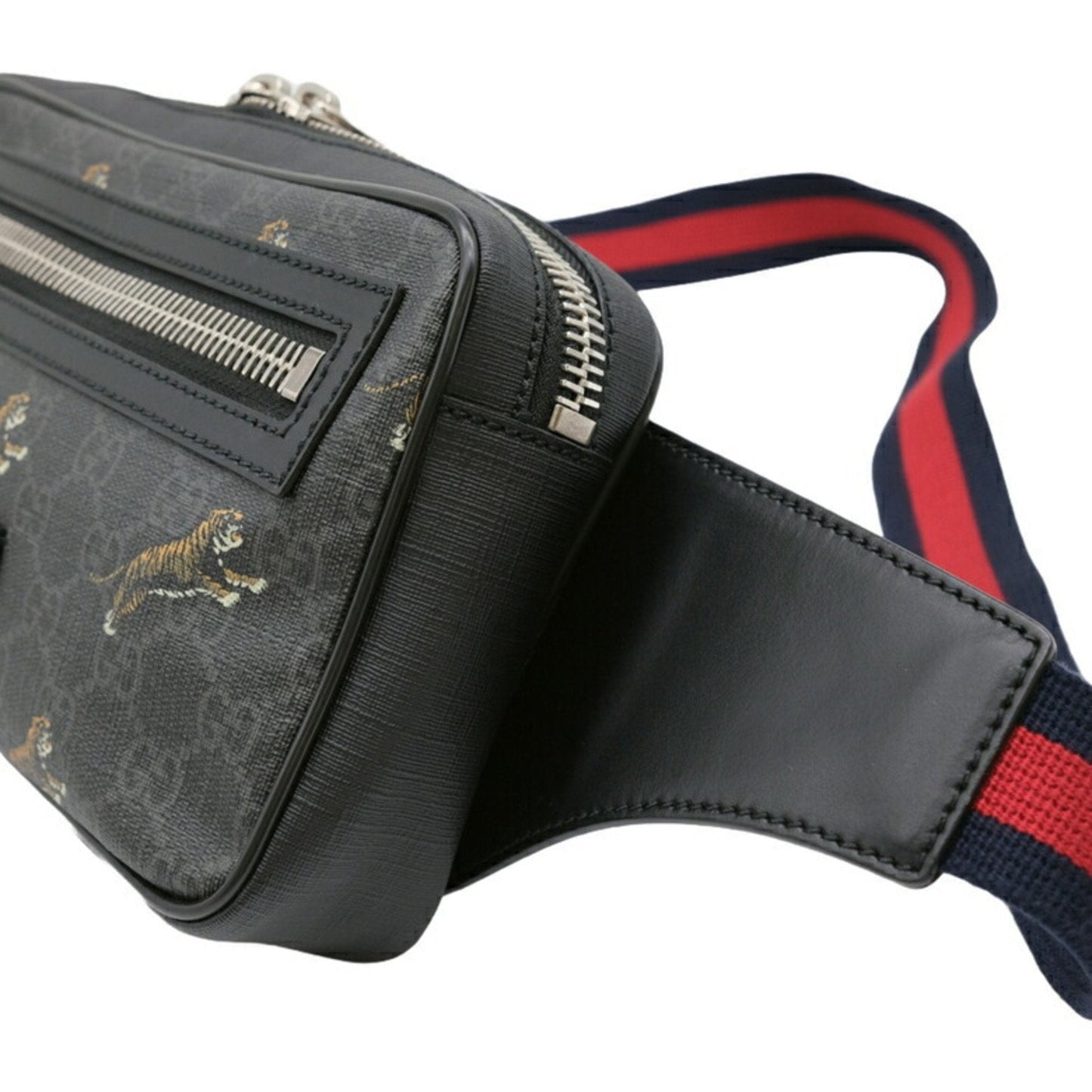 Gucci Black Gg Supreme Canvas Leather Sling Bag ()