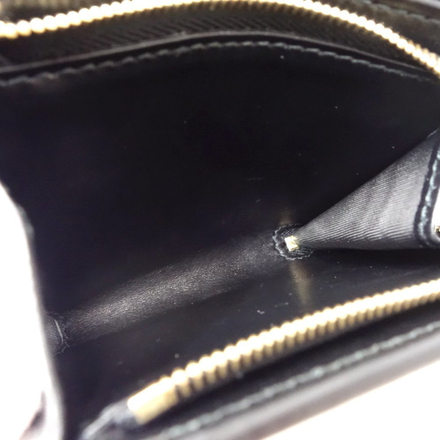 Gucci Black Leather Wallet (Bi-Fold) ()