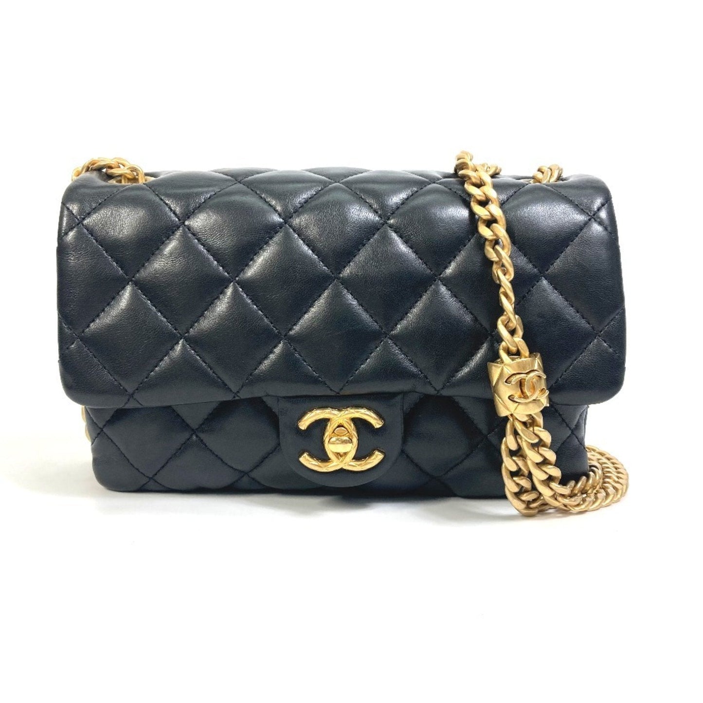 Chanel Black Leather Shoulder Bag ()
