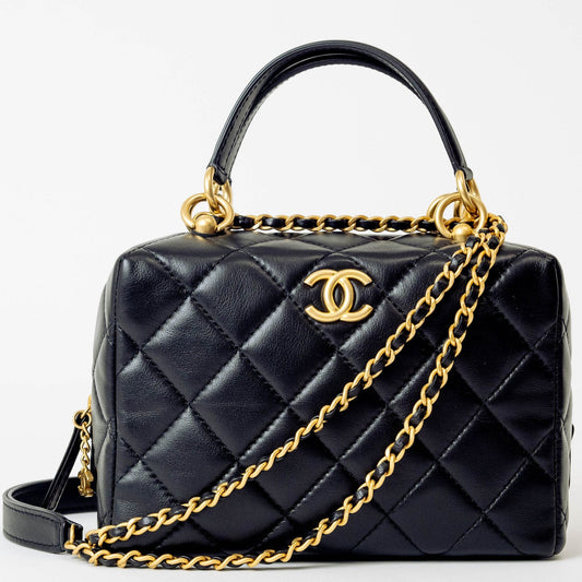 Chanel Black Leather Handbag Shoulder Bag ()